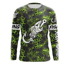 Load image into Gallery viewer, Green Camo fishing shirts Fish hook skull Custom Name sun protection mens long sleeve fishing shirts NQS5085